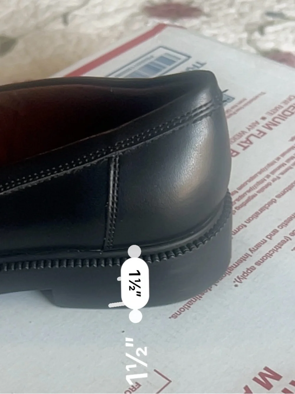 Marc Fisher Women’s Calixy Fringe Slip-on Loafers Size 8M Black Cream Preppy